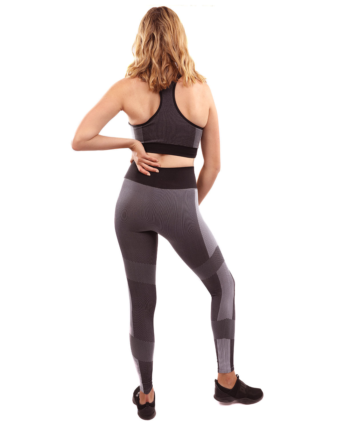 Arleta Seamless Leggings & Sports Bra - Black